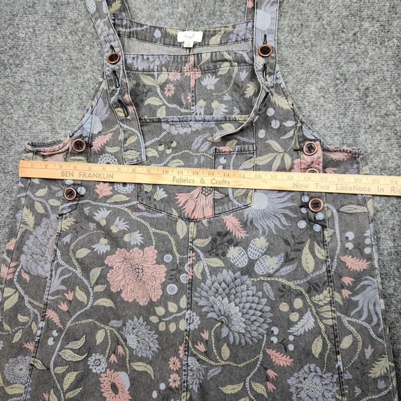 Easel Overalls Womens Large Gray Floral Denim Cropped Wide Leg Boho Casual - Picture 8 of 12